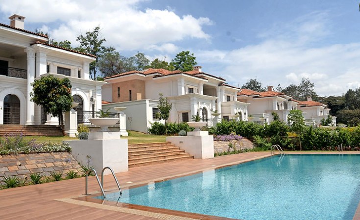 Kenyan Luxury - Image 8